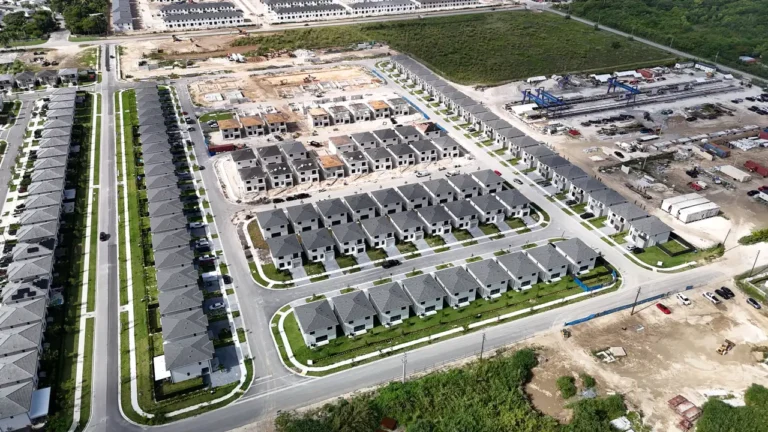 Focusing on the expert finishing of roof ridges and valleys, critical areas for water management in asphalt shingle systems.